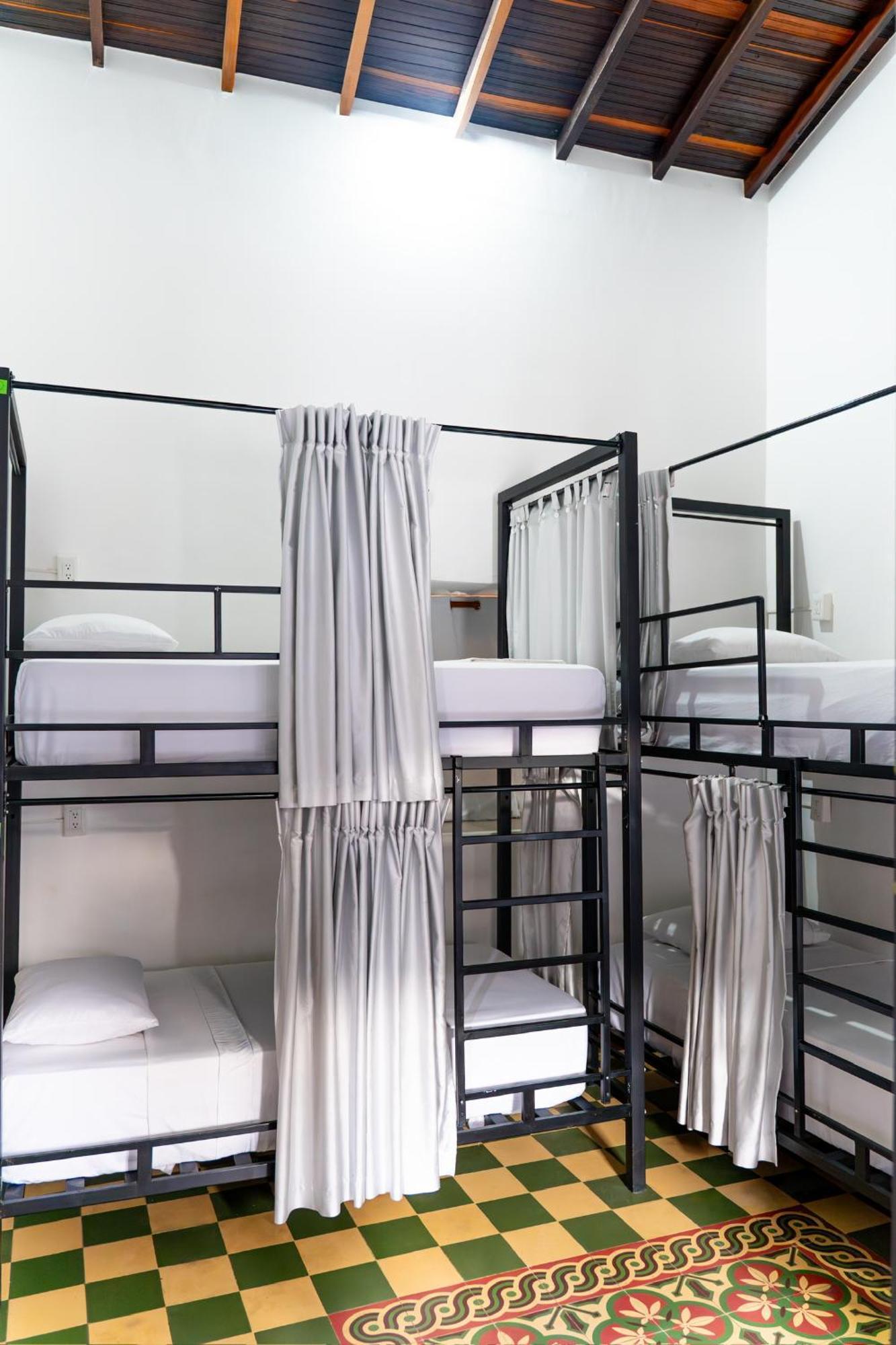 Traveler Hostel 圣希尔 外观 照片
