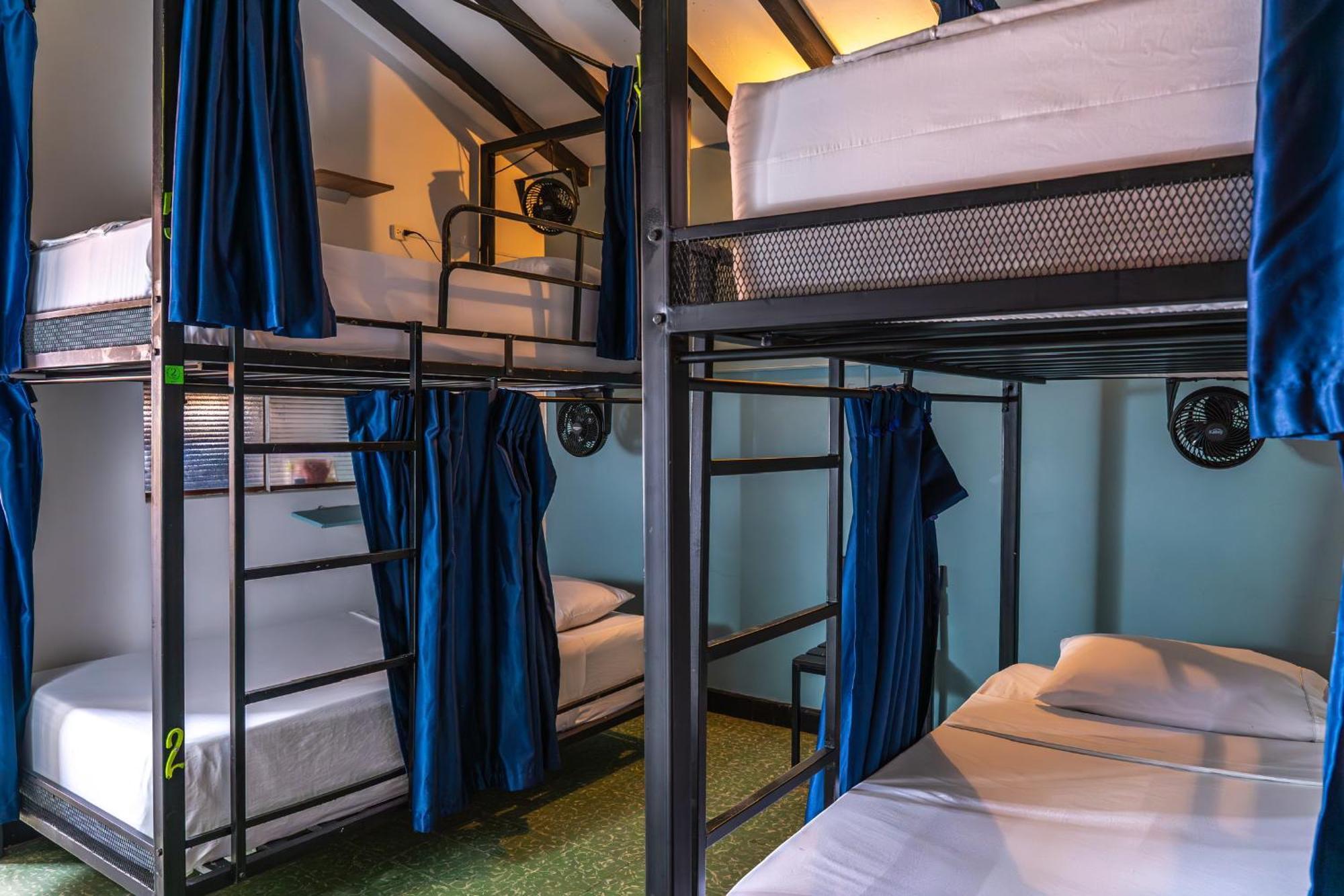Traveler Hostel 圣希尔 外观 照片