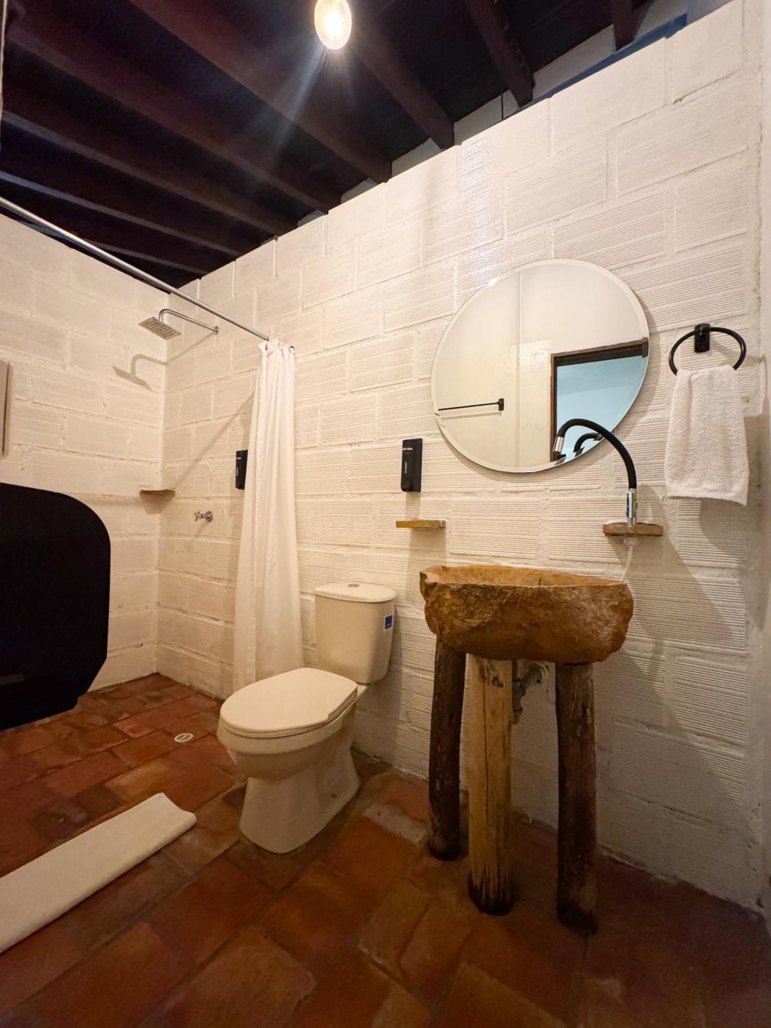 Traveler Hostel 圣希尔 外观 照片